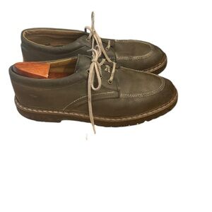 Women’s Pisa Olive Green Leather Shoes